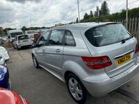 MERCEDES-BENZ B CLASS