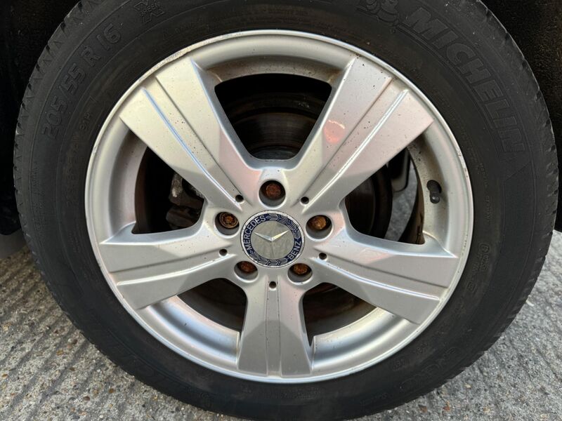 MERCEDES-BENZ B CLASS