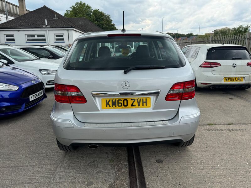 MERCEDES-BENZ B CLASS