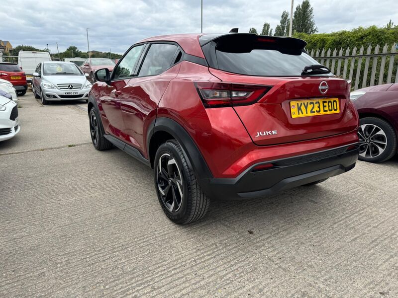 NISSAN JUKE