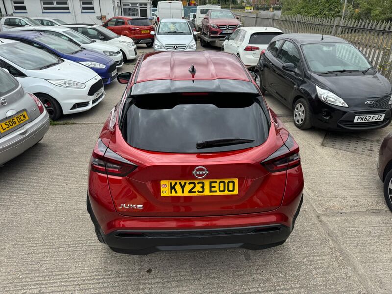 NISSAN JUKE