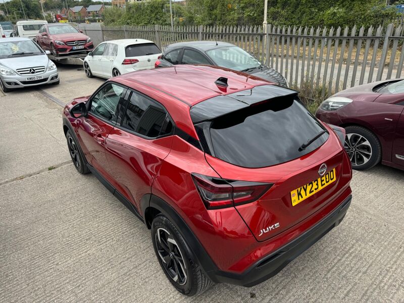 NISSAN JUKE