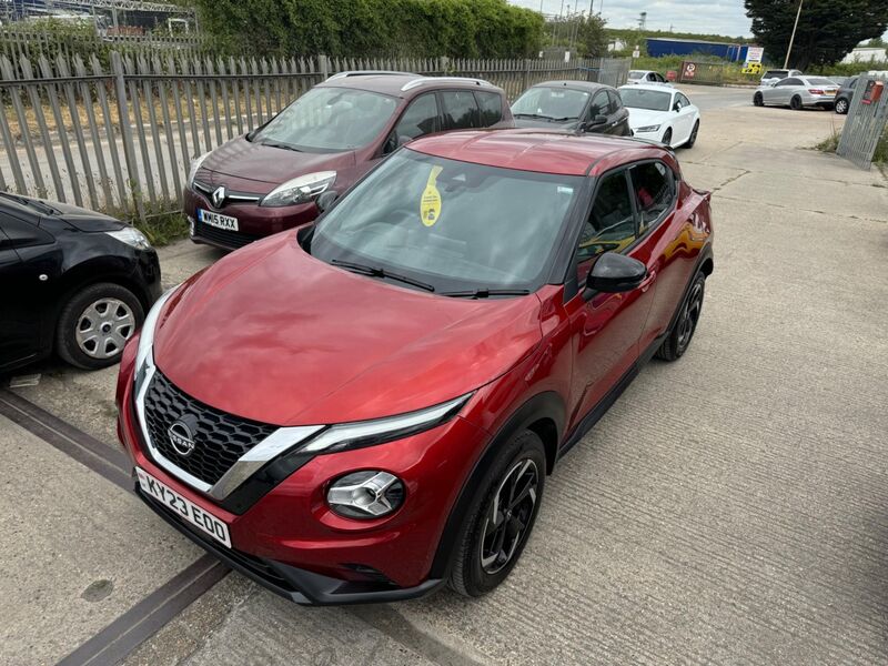 NISSAN JUKE