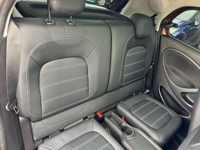 SMART FORFOUR