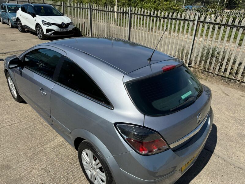 VAUXHALL ASTRA