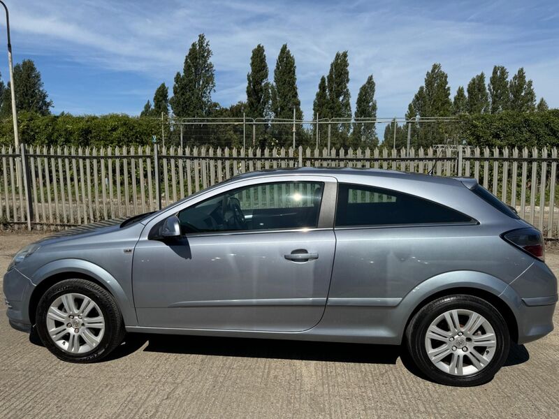 VAUXHALL ASTRA