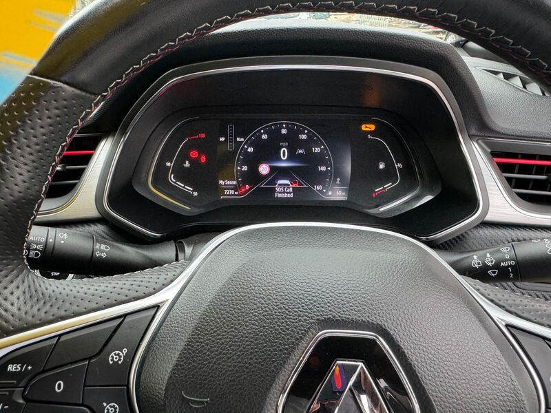 RENAULT CAPTUR