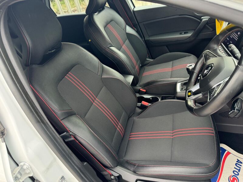 RENAULT CAPTUR