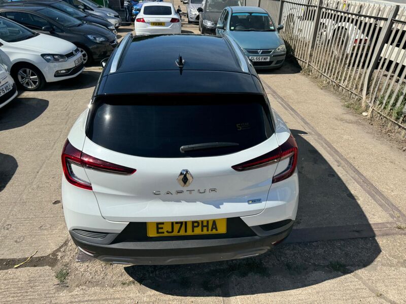 RENAULT CAPTUR
