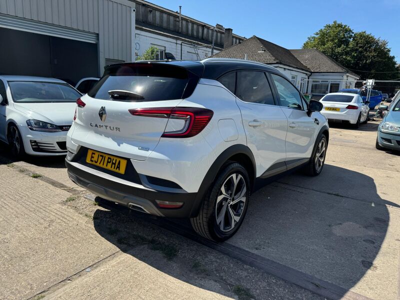 RENAULT CAPTUR