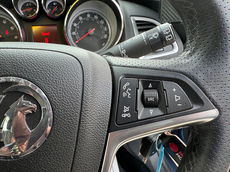 VAUXHALL ASTRA