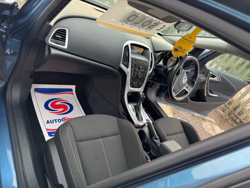 VAUXHALL ASTRA