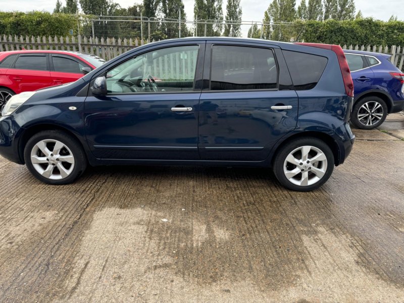 NISSAN NOTE