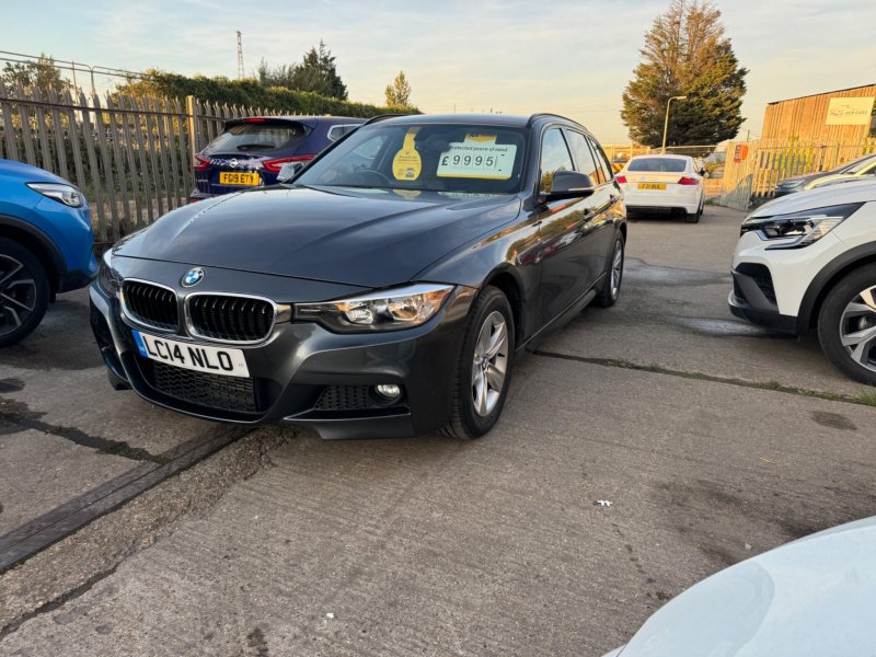 BMW 3 SERIES