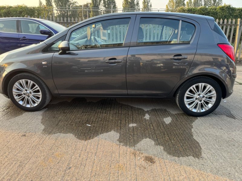 VAUXHALL CORSA