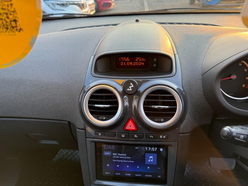 VAUXHALL CORSA