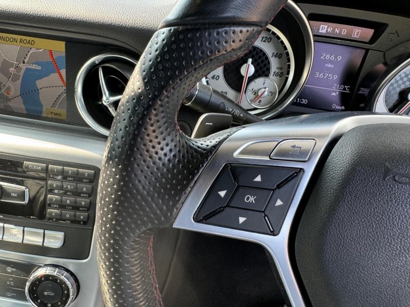 MERCEDES-BENZ SLK