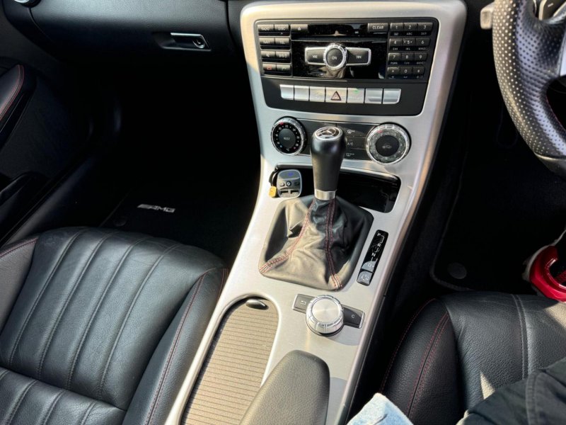 MERCEDES-BENZ SLK