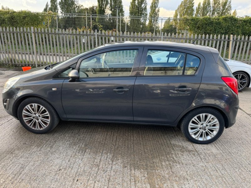 VAUXHALL CORSA