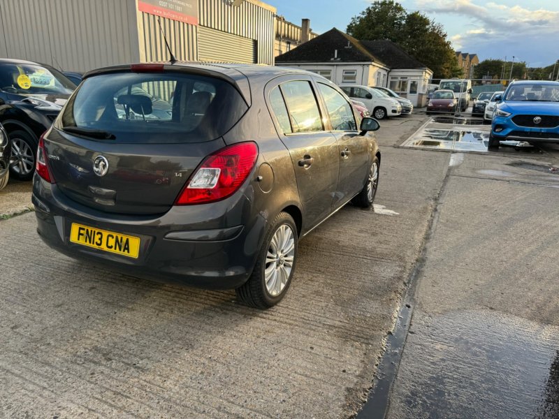 VAUXHALL CORSA