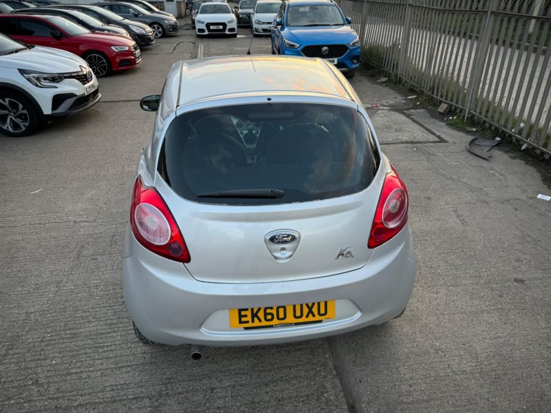 FORD KA
