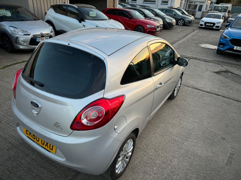 FORD KA