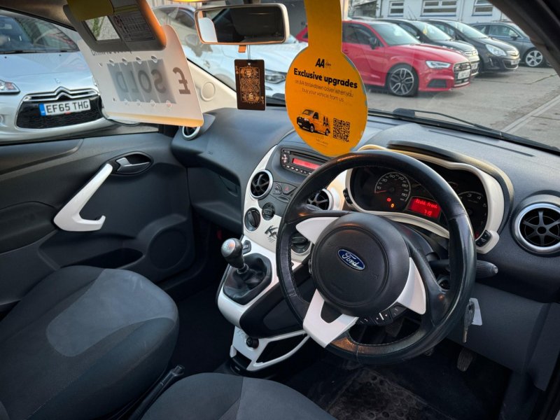 FORD KA