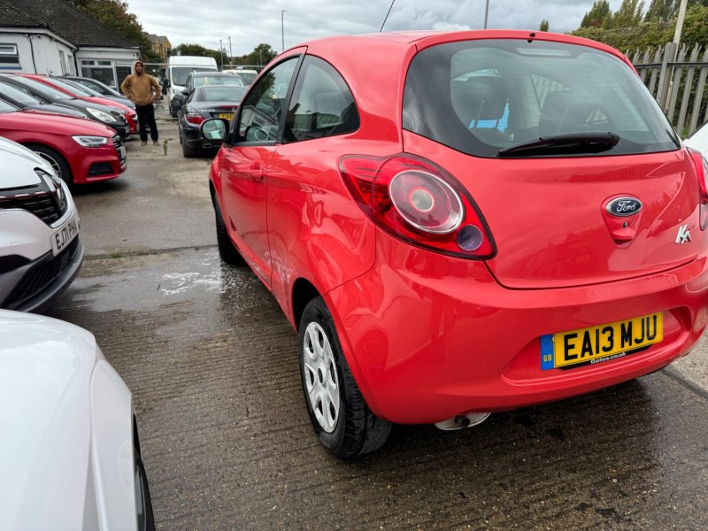 FORD KA