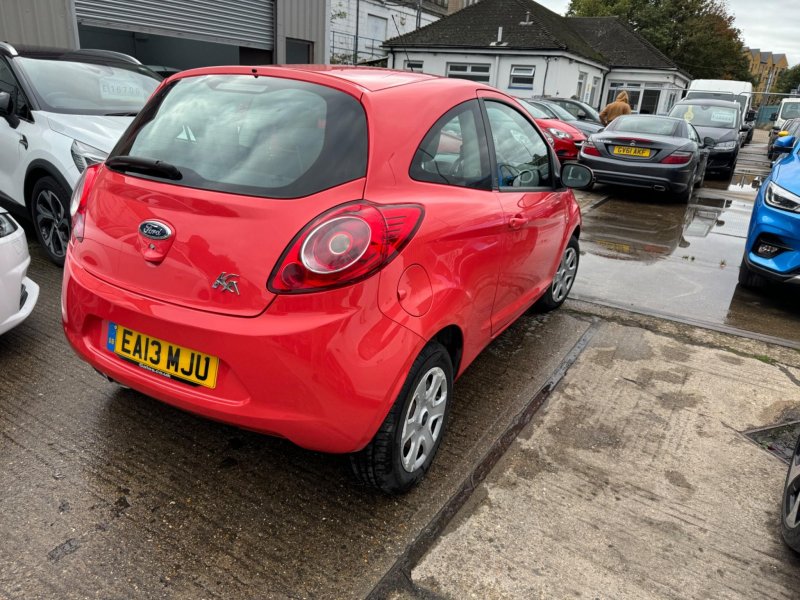 FORD KA