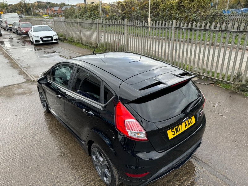FORD FIESTA