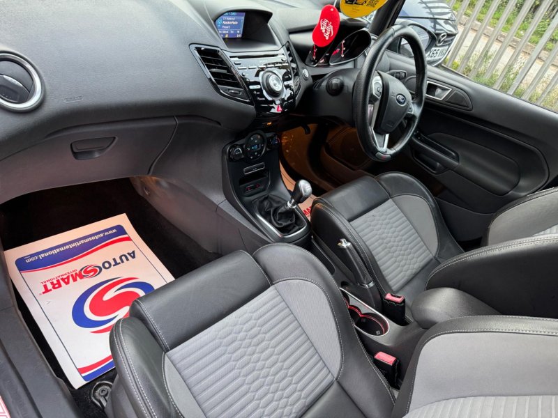 FORD FIESTA