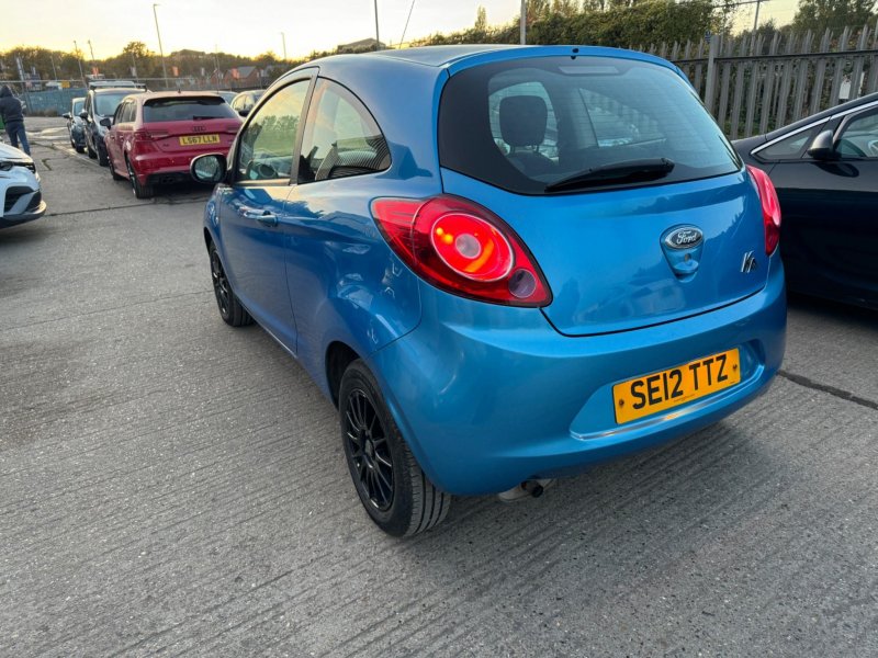 FORD KA