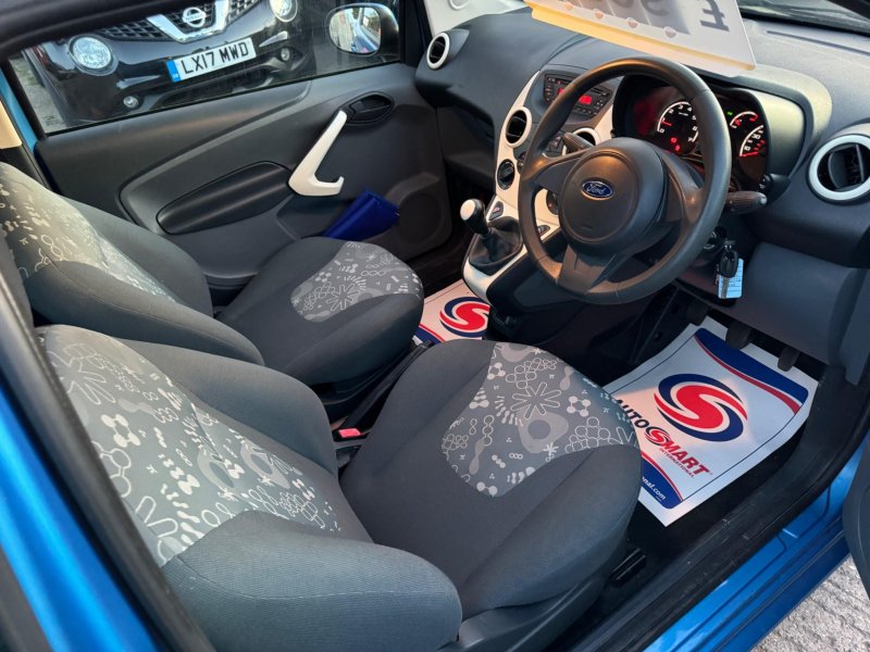 FORD KA