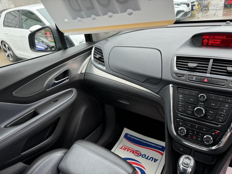 VAUXHALL MOKKA