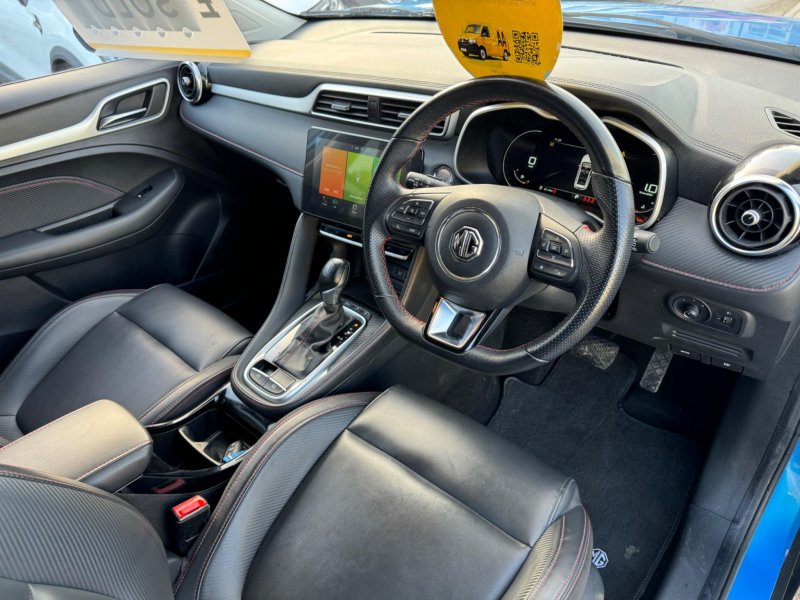 MG ZS