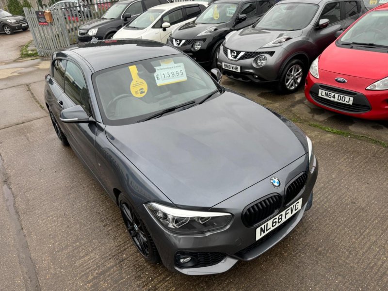 BMW 1 SERIES