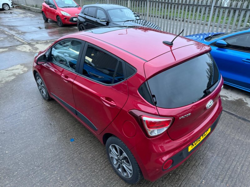 HYUNDAI I10
