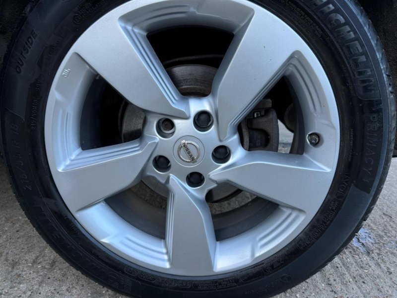 NISSAN QASHQAI