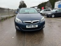 VAUXHALL ASTRA