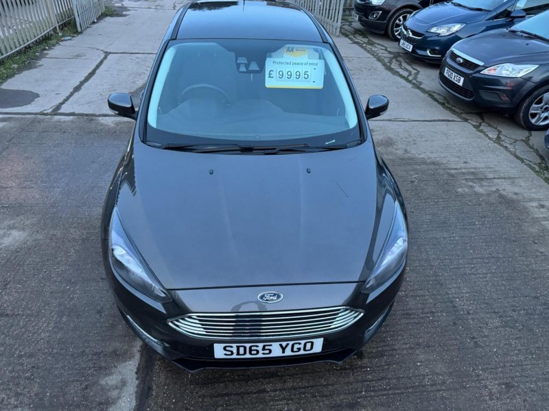 FORD FOCUS