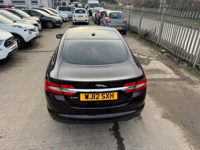 JAGUAR XF