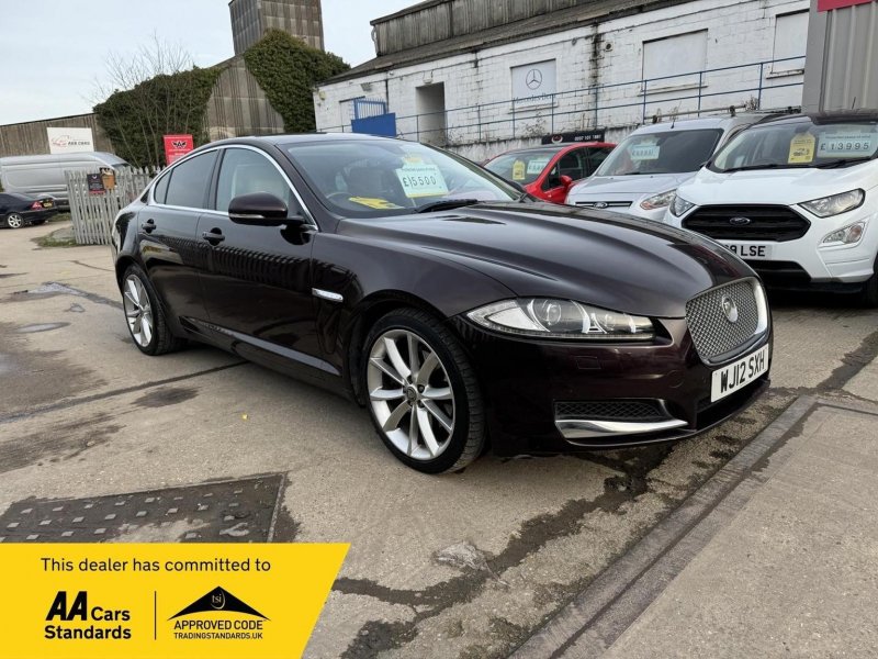 JAGUAR XF