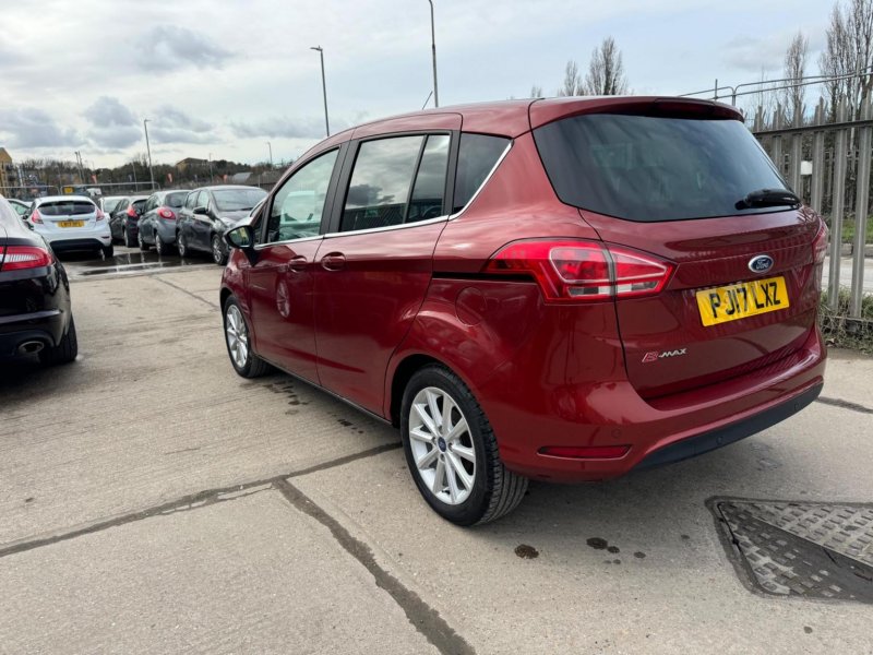 FORD B-MAX