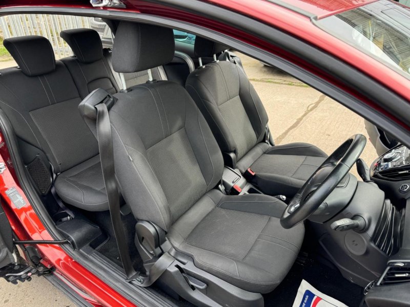 FORD B-MAX