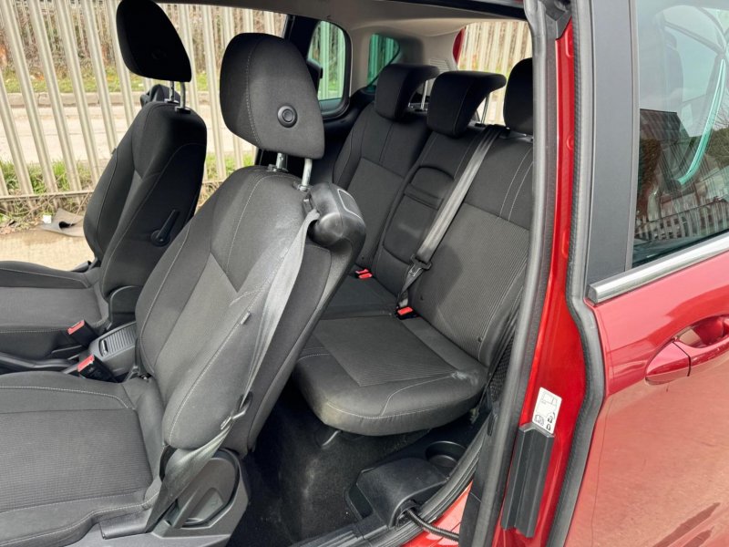 FORD B-MAX