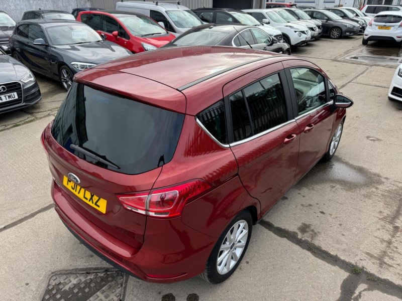 FORD B-MAX