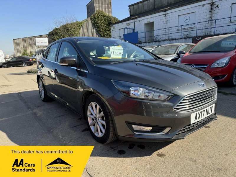 FORD FOCUS