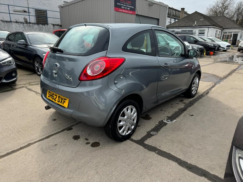 FORD KA