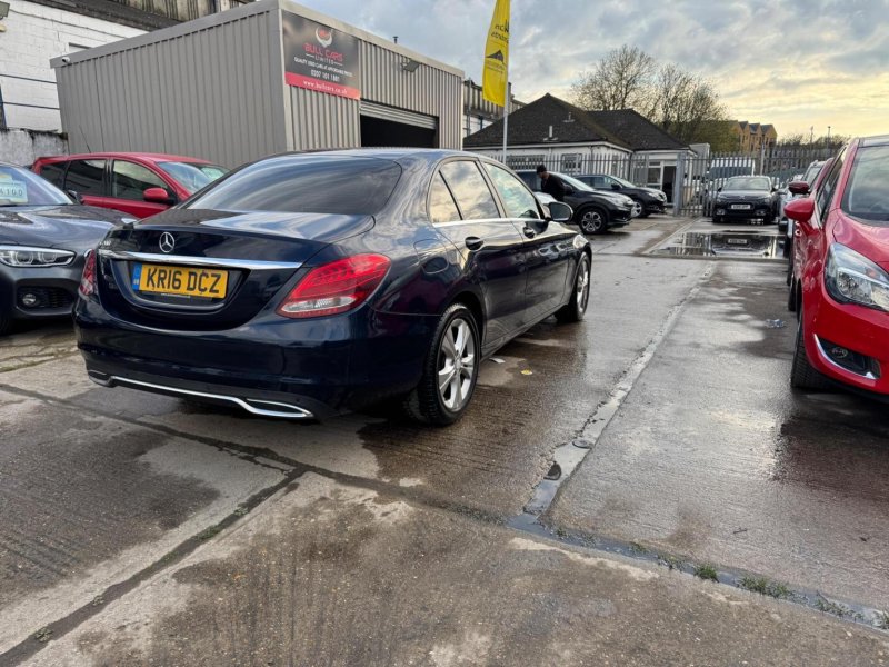MERCEDES-BENZ C CLASS