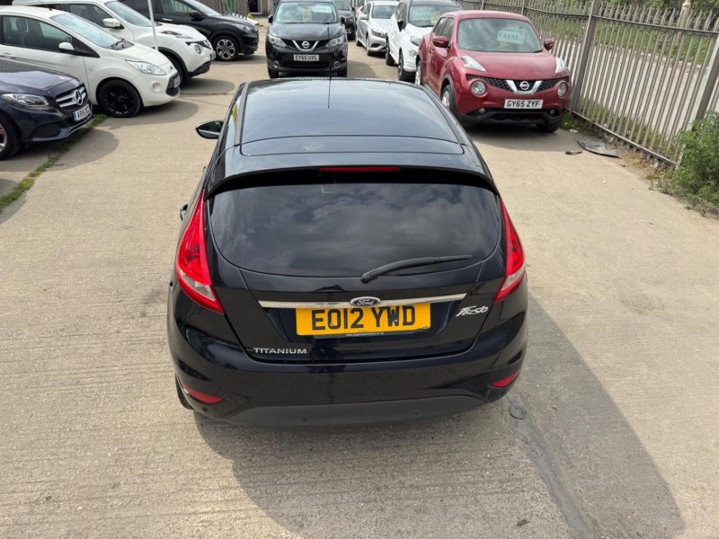 FORD FIESTA